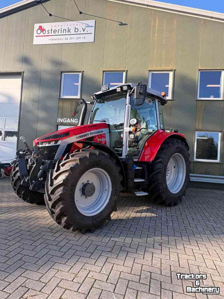 Schlepper / Traktor Massey Ferguson 5S.125 Eff DYNA VT