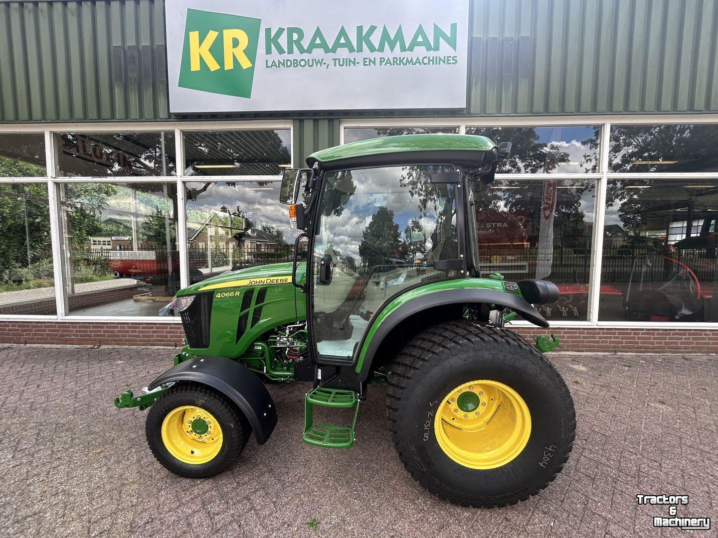 Obsttraktor John Deere 4066R