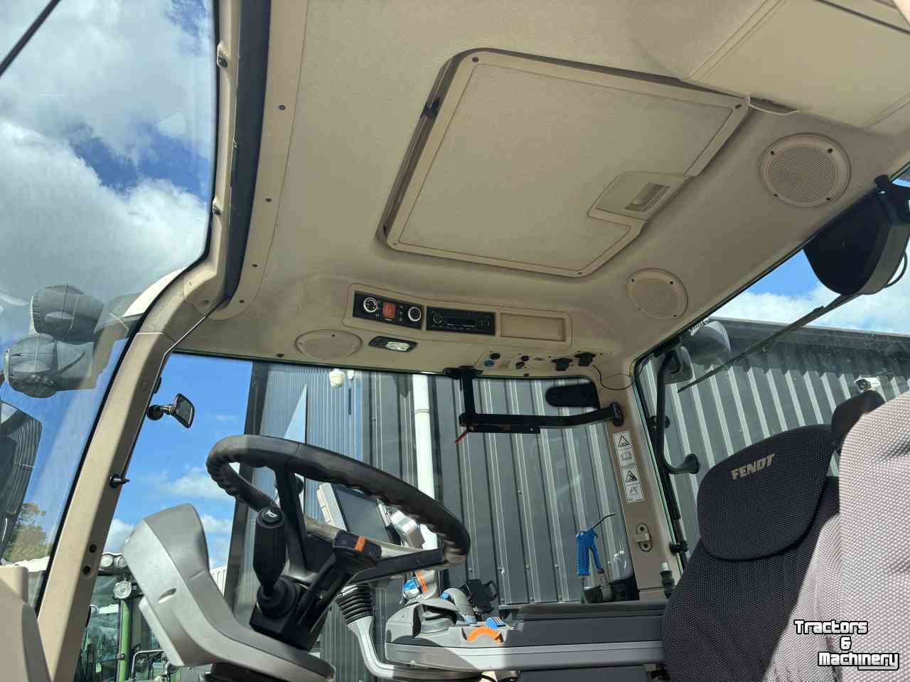 Schlepper / Traktor Fendt 720 S4 Profi Plus Rtk Frontaftakas