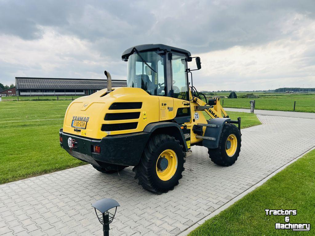 Radlader Yanmar V120