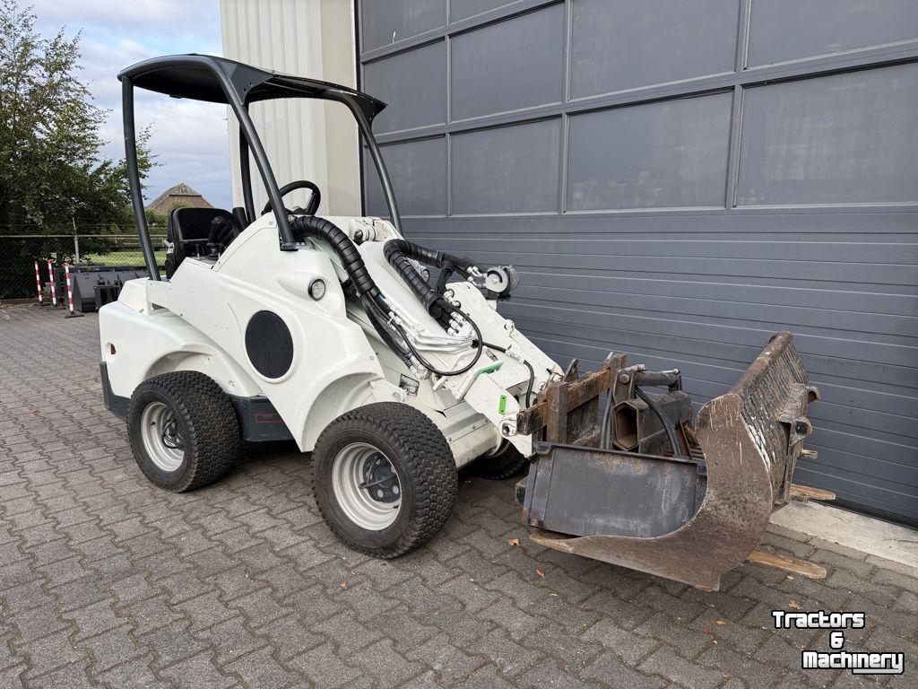 Radlader Avant Avant 523