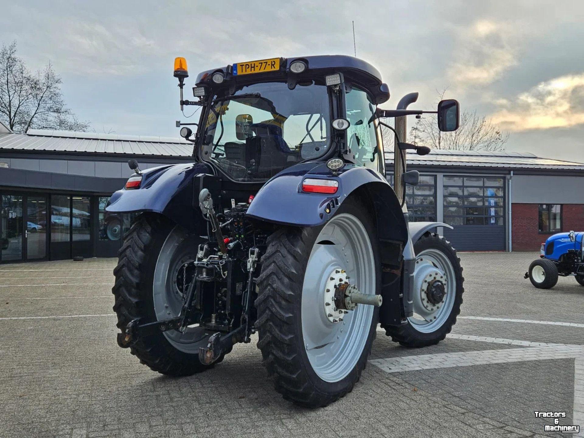 Schlepper / Traktor New Holland T6.160 AC Autocommand