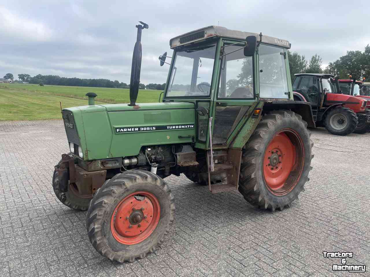 Schlepper / Traktor Fendt Farmer 305 LS 40km