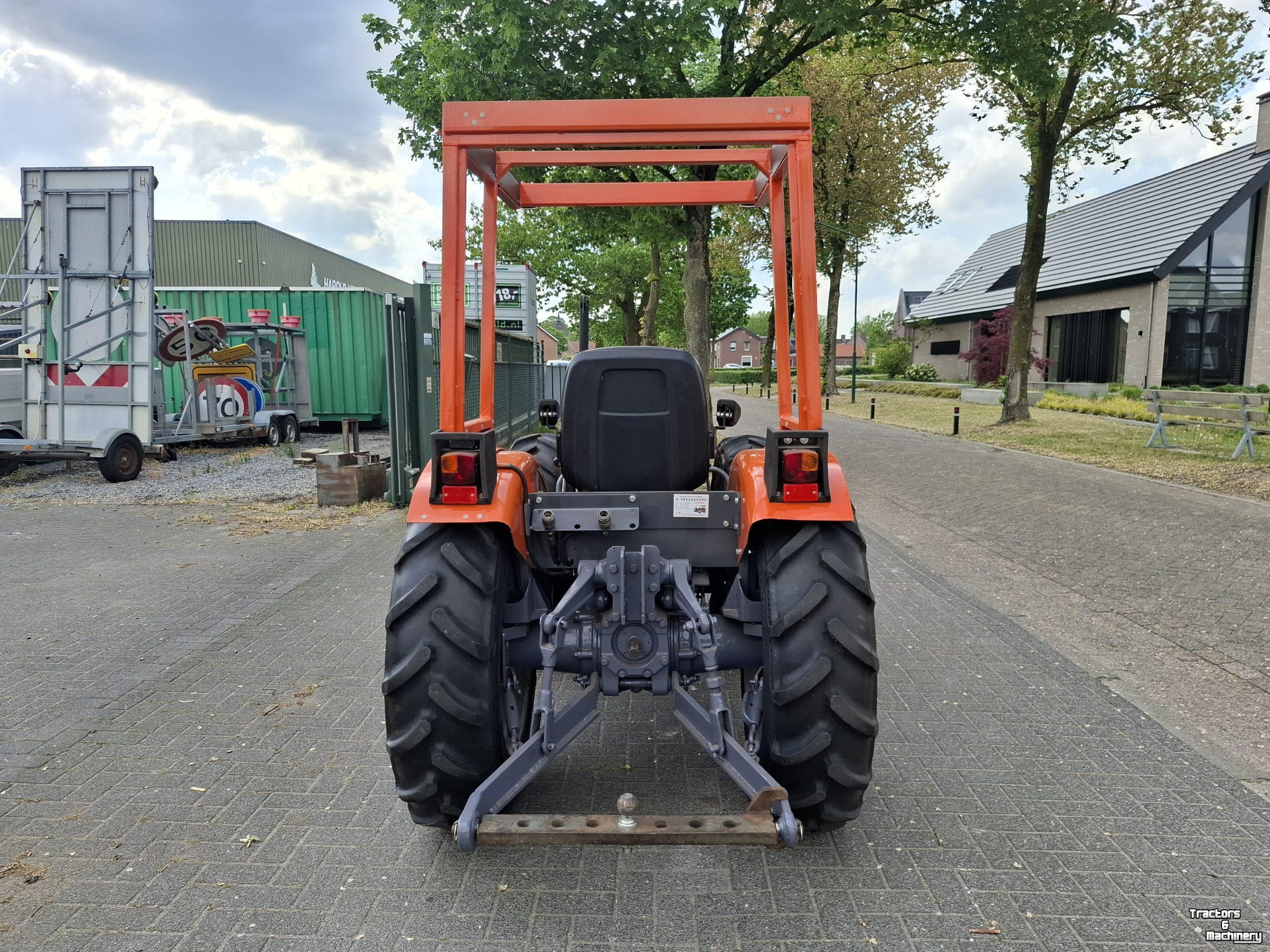Obsttraktor Holder a60