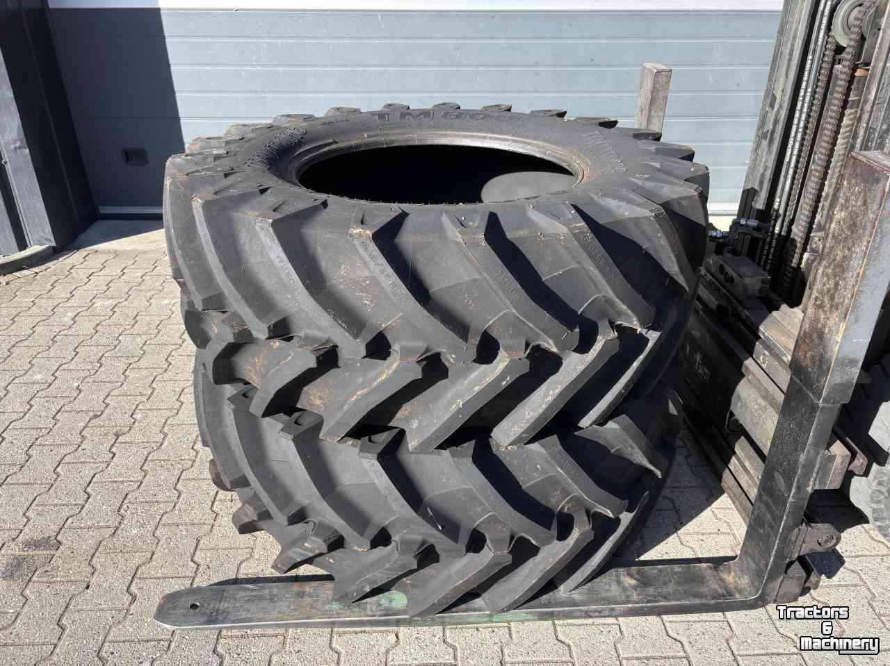 Räder, Reifen, Felgen & Distanzringe Trelleborg 540/65R30 TM800 Nieuw