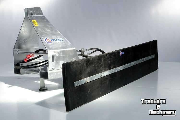 Sonstiges Fütterungsmaschinen und Zubehör Qmac Modulo rubbere voerschuif stalschuif 2.40 mtr
