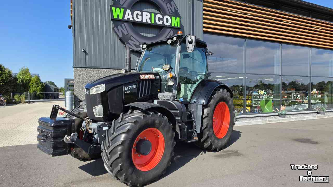 Schlepper / Traktor Kubota M7151 KVT Black