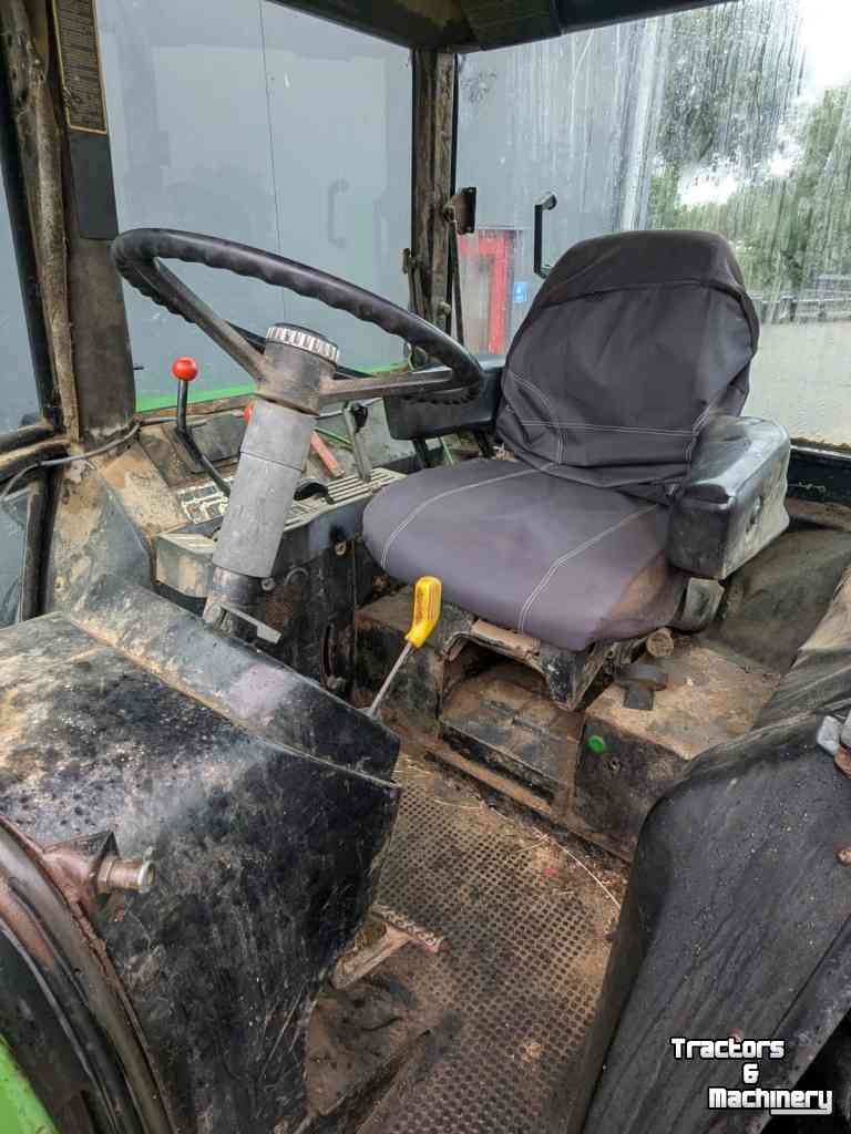 Schlepper / Traktor John Deere 4240 S