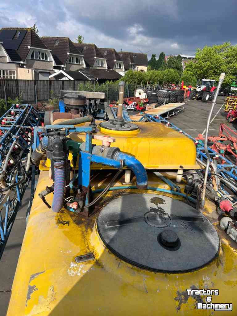 Selbstfahrende Feldspritze Delvano Hydro Trac STN