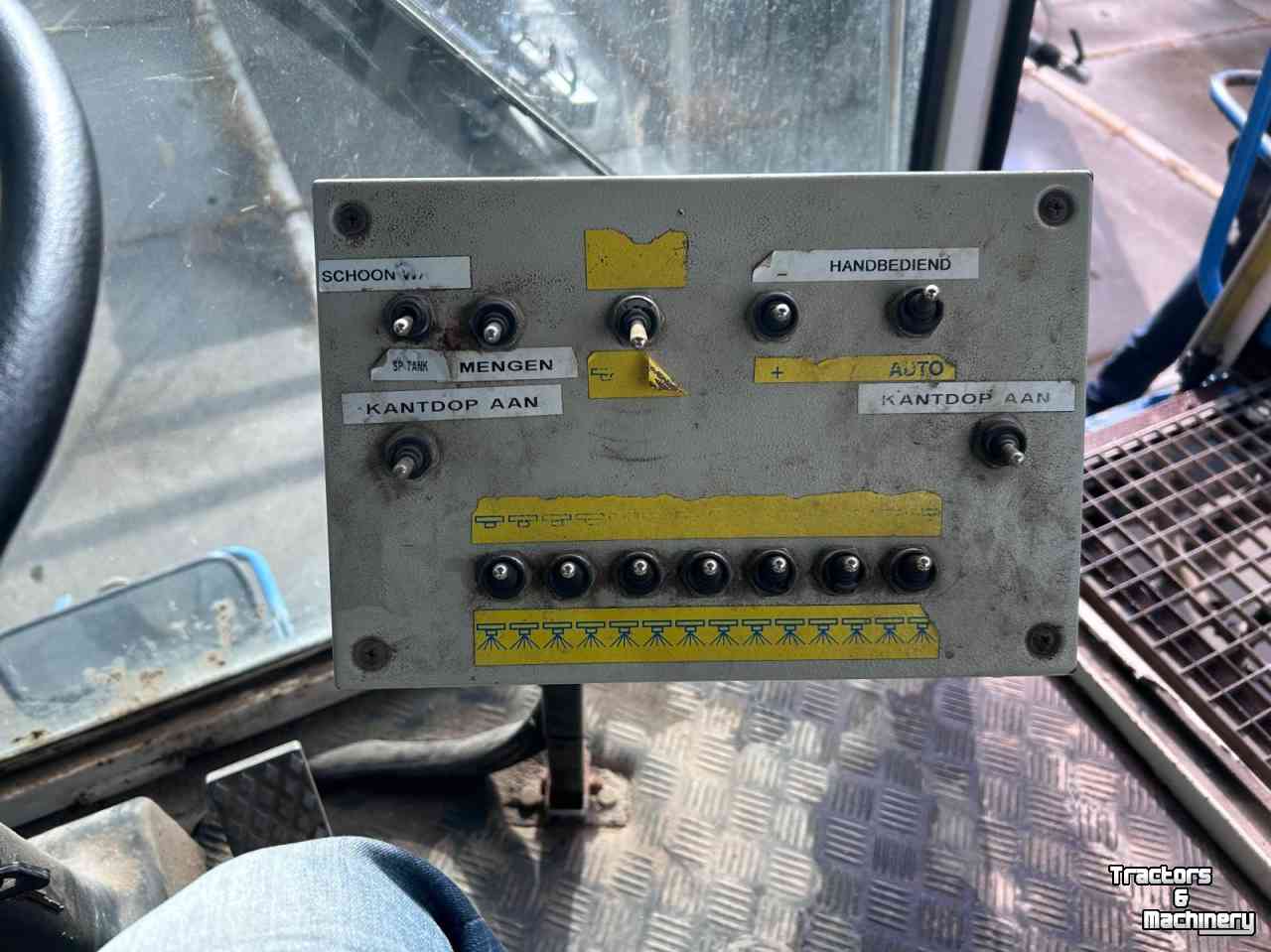 Selbstfahrende Feldspritze Delvano Hydro Trac STN