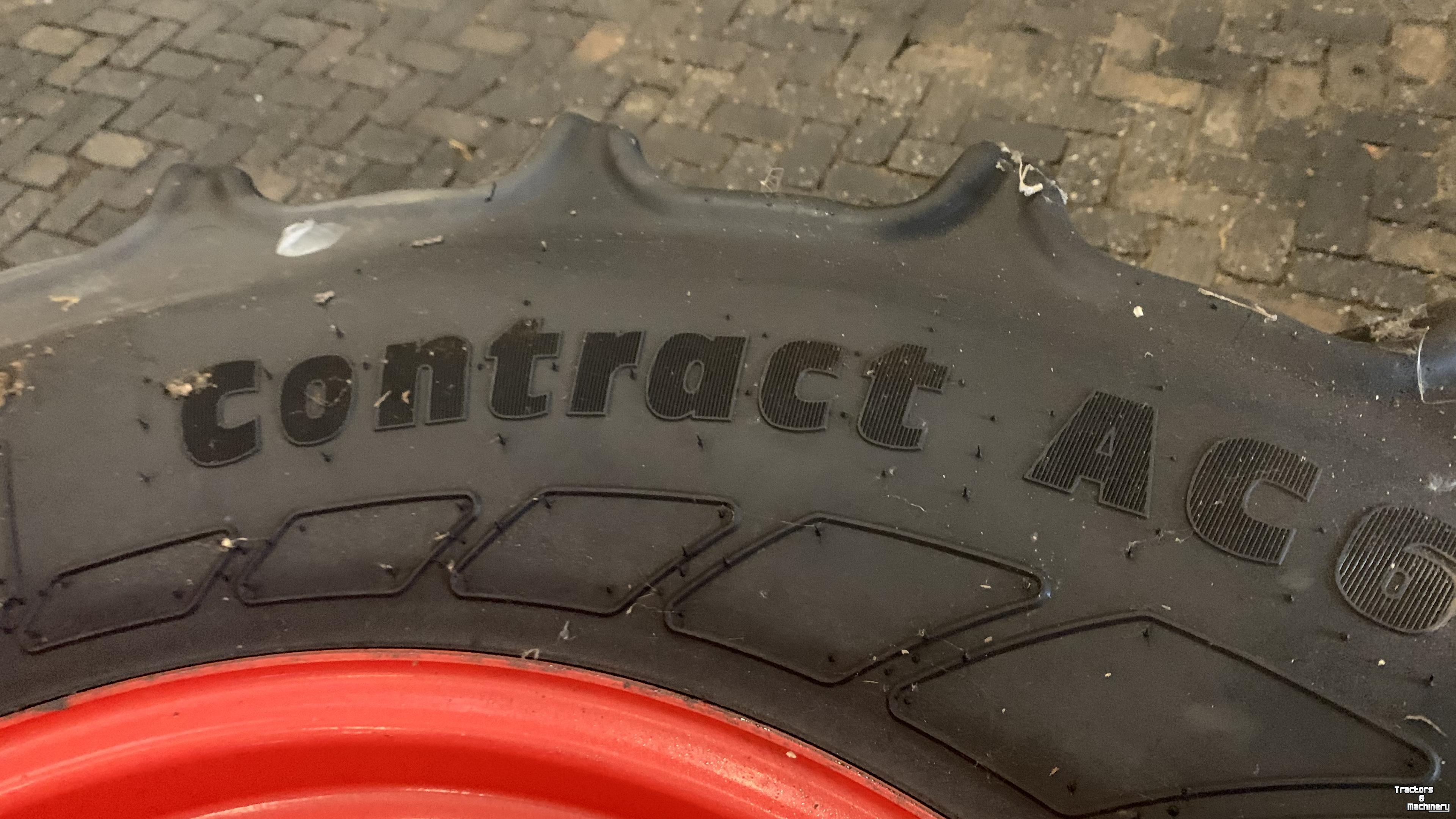 Räder, Reifen, Felgen & Distanzringe Continental Continental 540/65R28 op Fendt velg