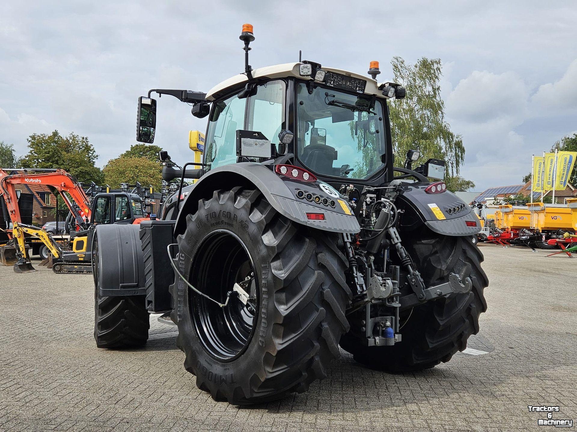 Schlepper / Traktor Fendt 724 Vario SCR Gen 6 Profi Plus