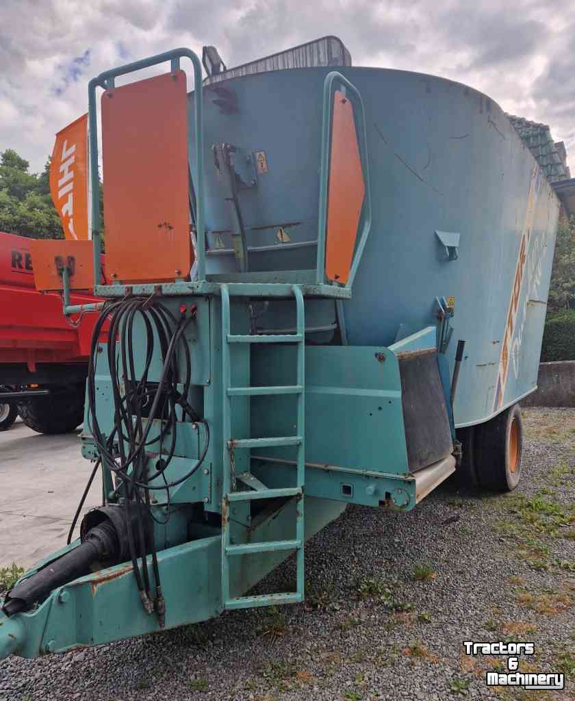 Futtermischwagen Vertikal Storti Dunker TW 210     12969