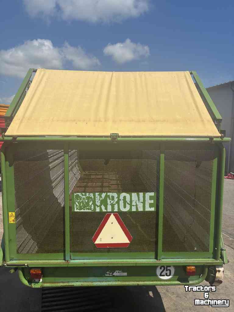 Lade- und Dosierwagen Krone Titan R/48 GL  Mooi voor stalvoeren