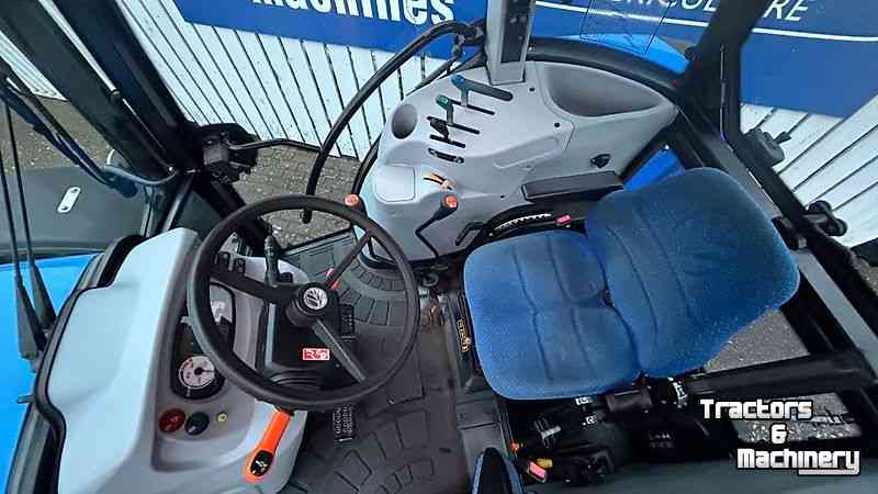 Schlepper / Traktor New Holland TD 5.115