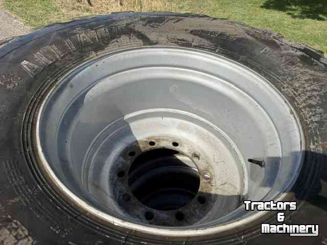 Räder, Reifen, Felgen & Distanzringe Alliance 650/60R25