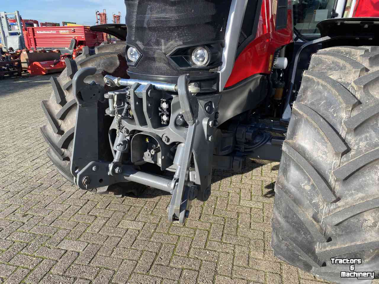 Schlepper / Traktor Massey Ferguson 6s.135 Dyna6 Efficient