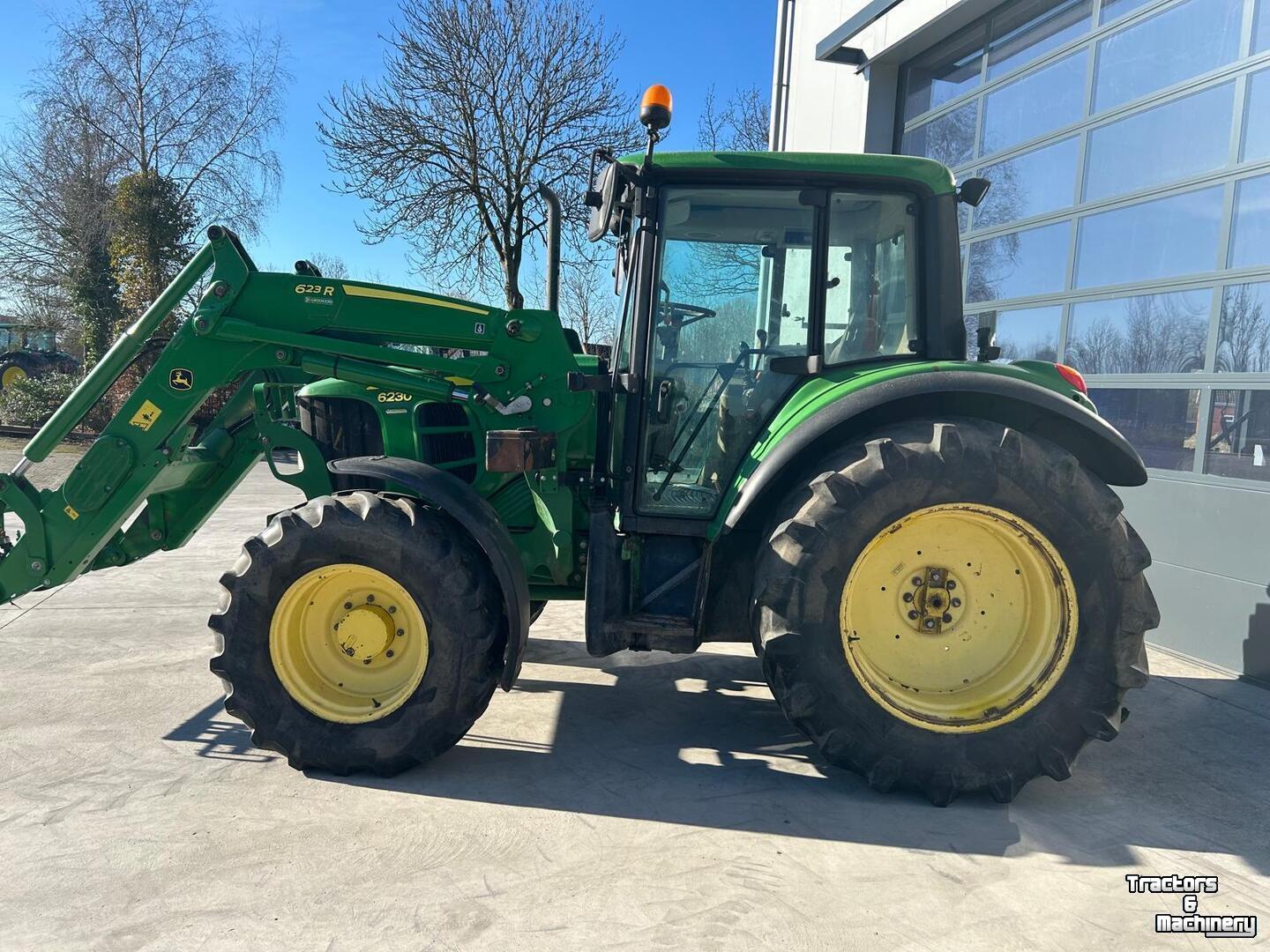 Schlepper / Traktor John Deere 6230