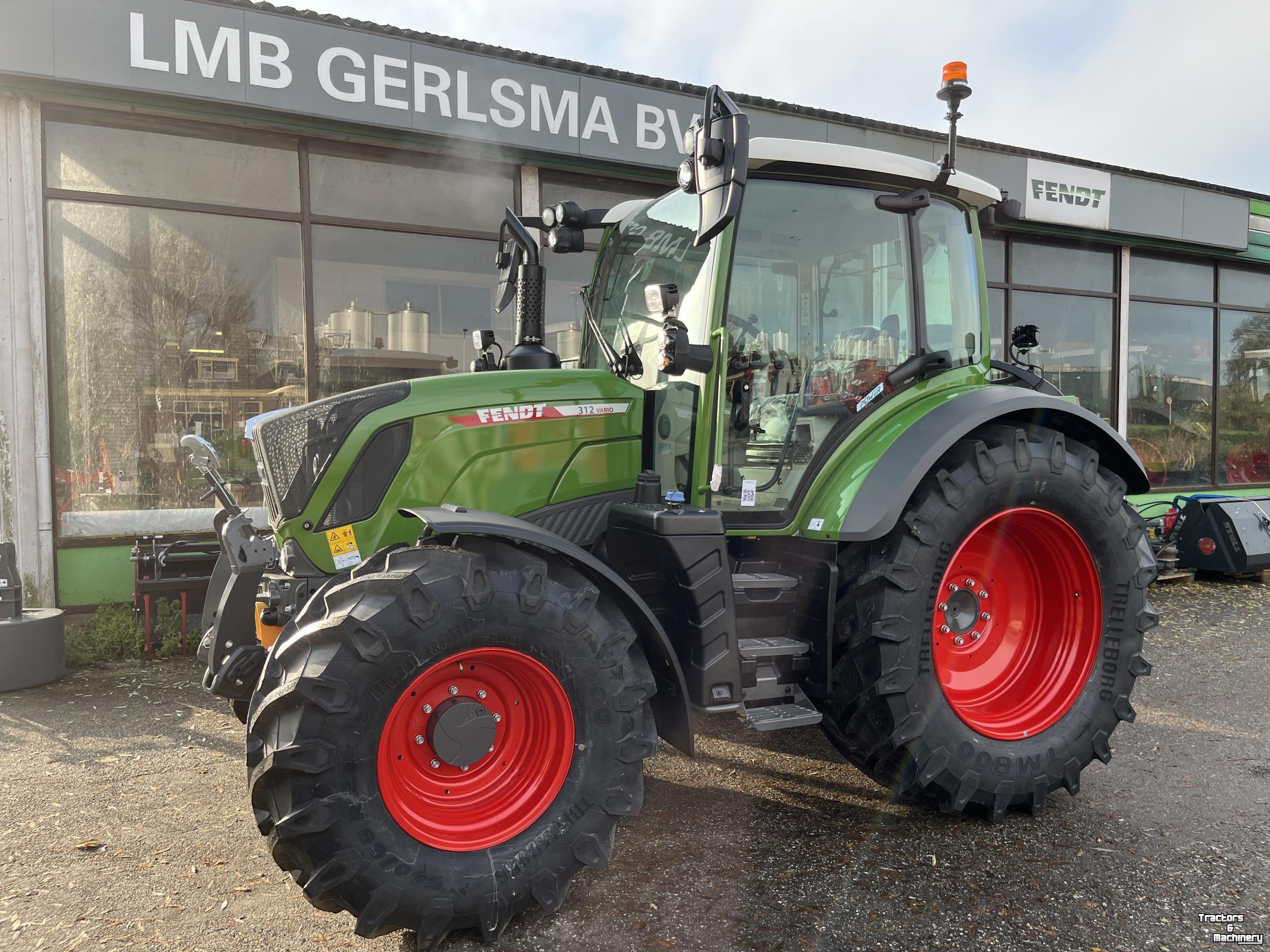 Schlepper / Traktor Fendt 312 one