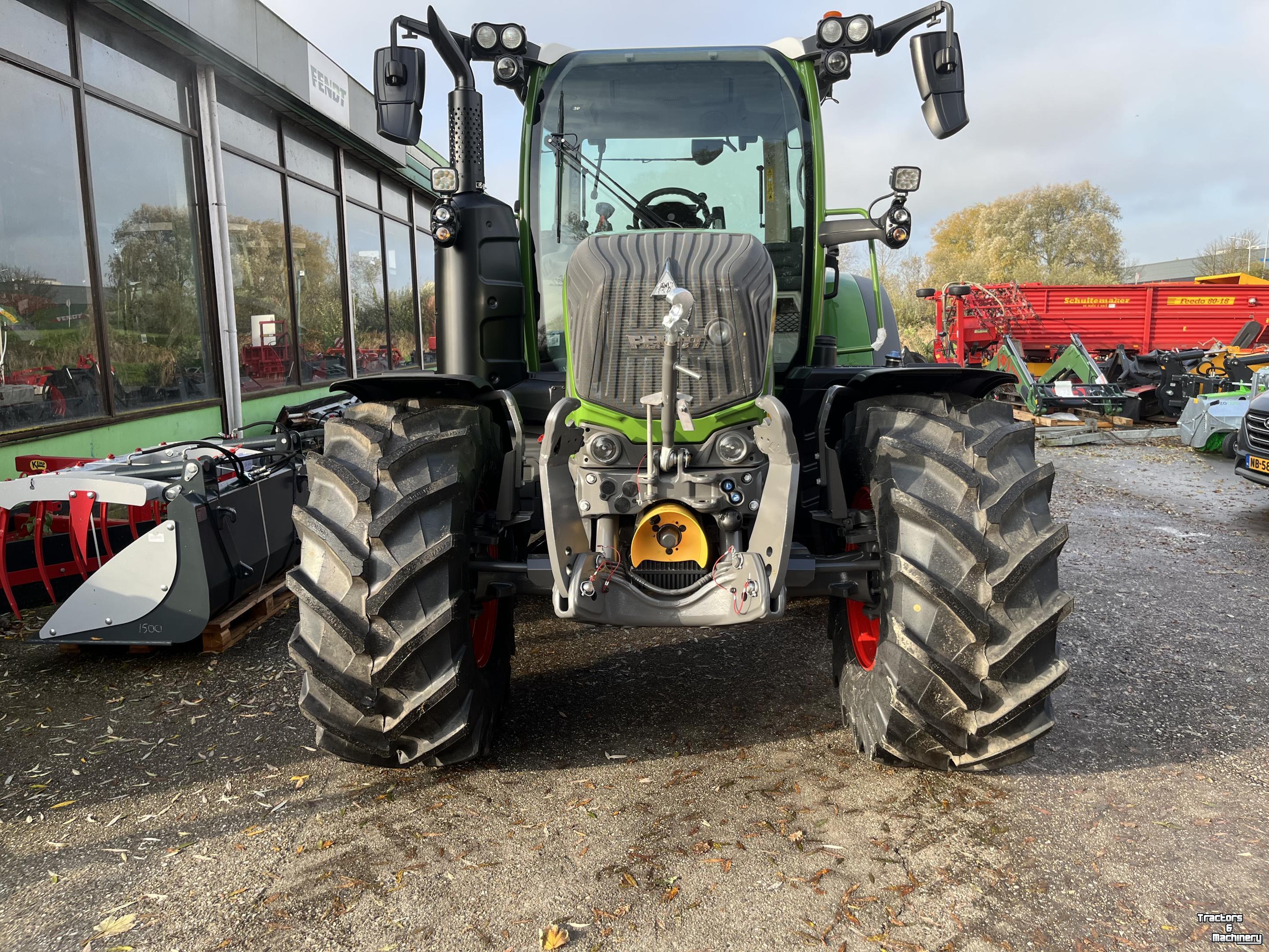 Schlepper / Traktor Fendt 312 one
