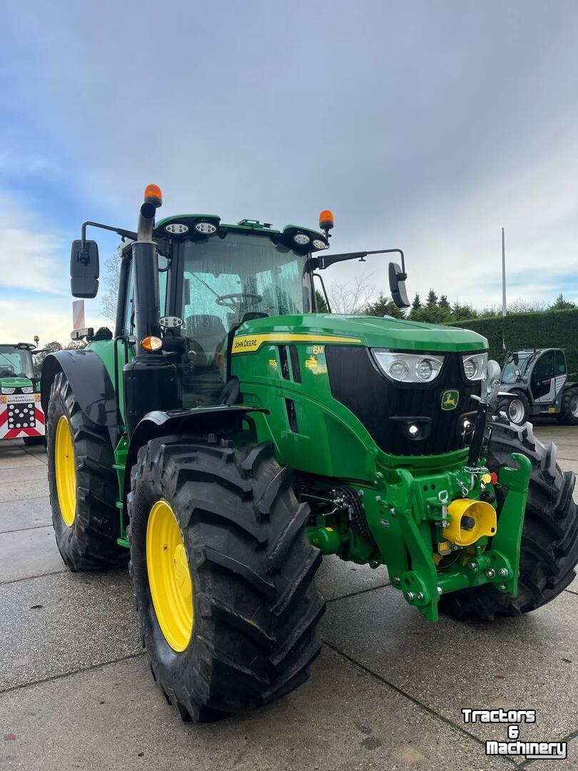 Schlepper / Traktor John Deere 6M 185