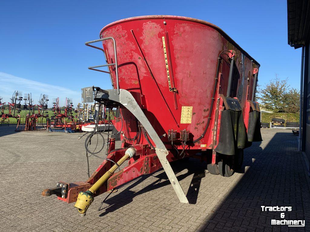 Futtermischwagen Peecon VMW 320 voermengwagen