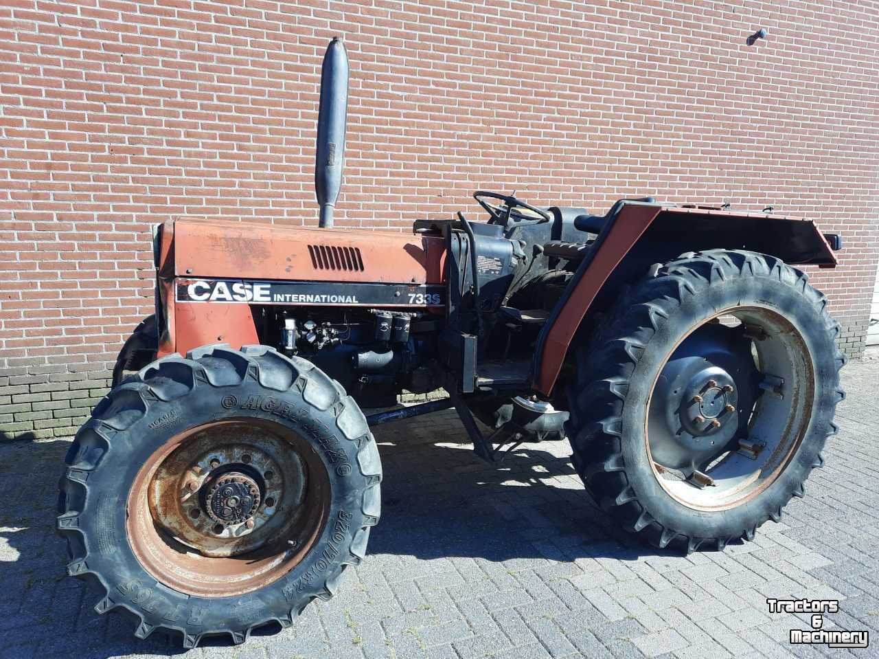 Schlepper / Traktoren Case-IH 733 4wd