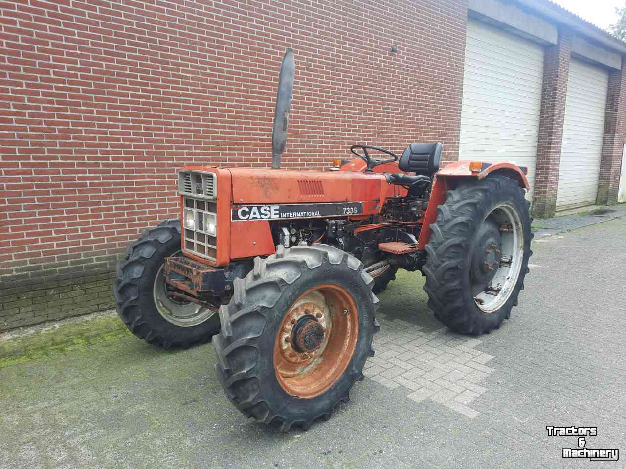 Schlepper / Traktor Case-IH 733 4wd