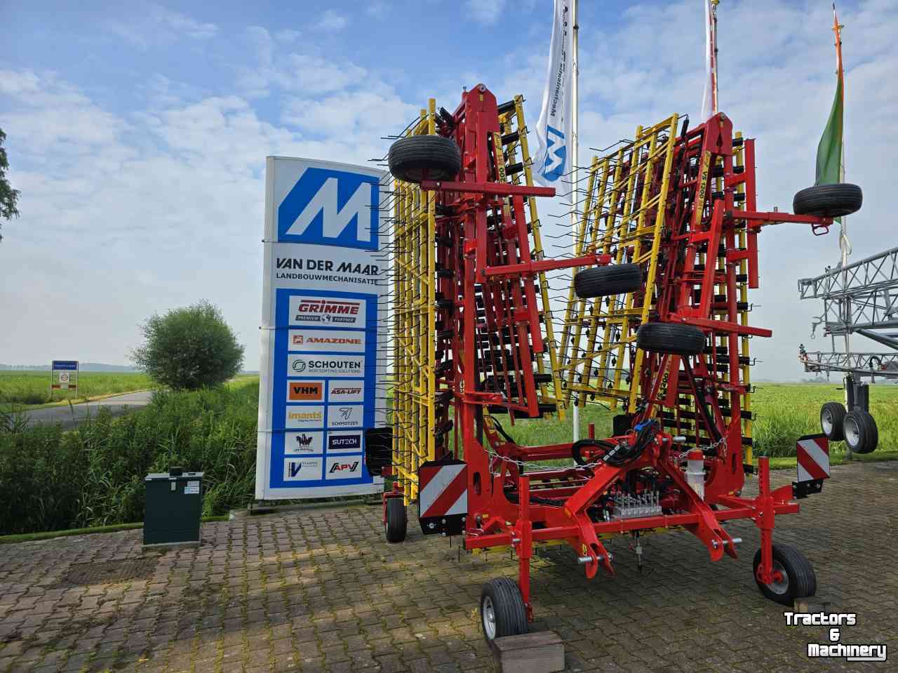Striegelmaschine APV Vario wiedeg VS 900 VS 1200