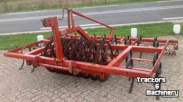 Grubber Knoche Triltandcultivator
