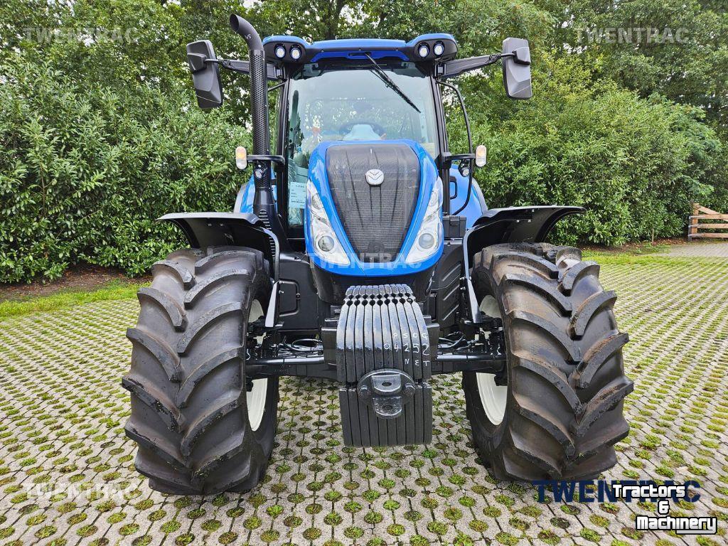 Schlepper / Traktor New Holland T 6.145 EC Stage V