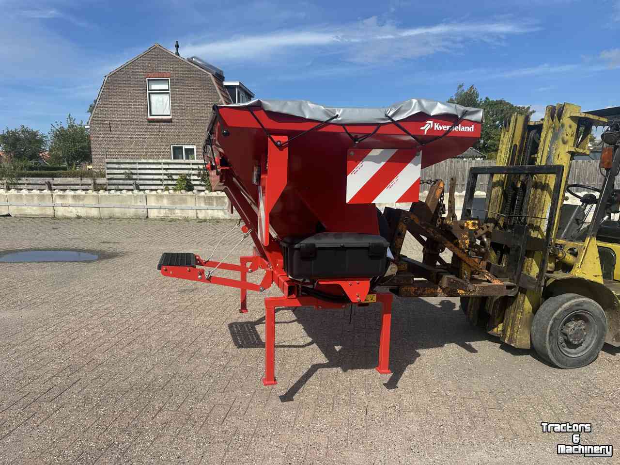 Frontbehälter Sämaschine Kverneland Df1