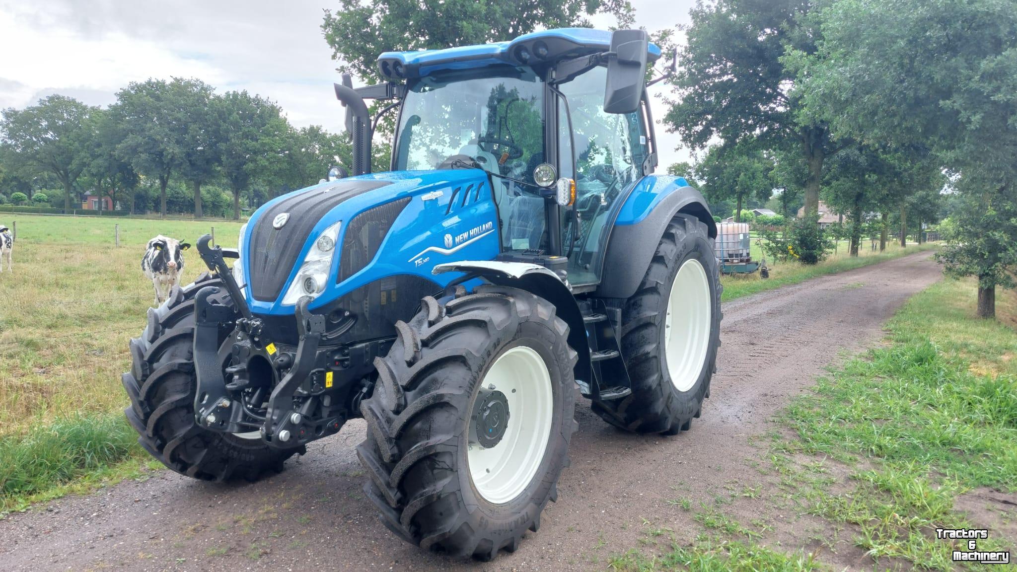 Schlepper / Traktor New Holland 140 AutoCommand
