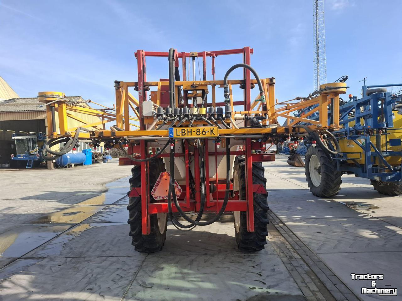 Anbaufeldspritze Agrifac 3027EH