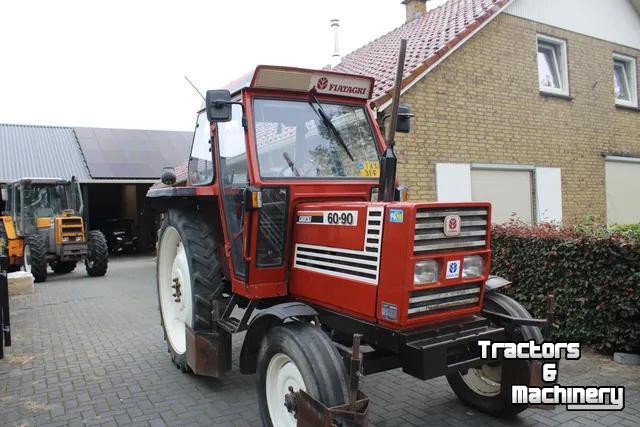 Schlepper / Traktor Fiat 60-90