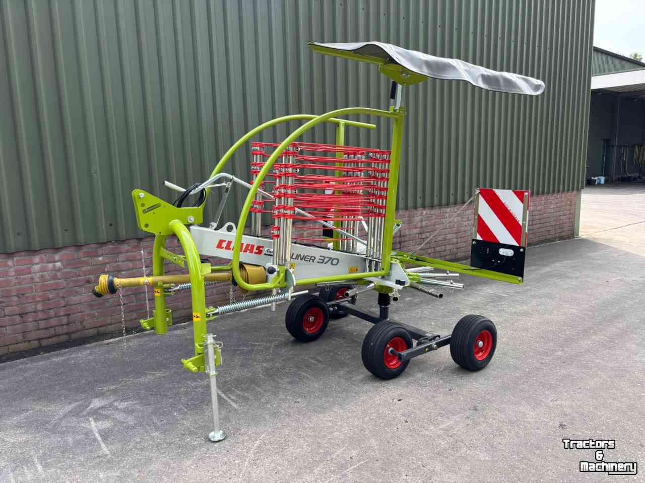 Schwader Claas Liner 370