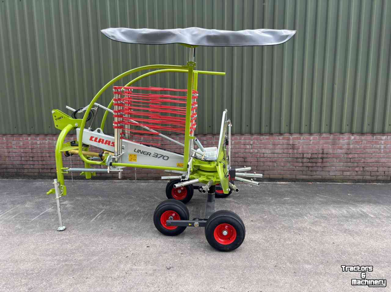 Schwader Claas Liner 370