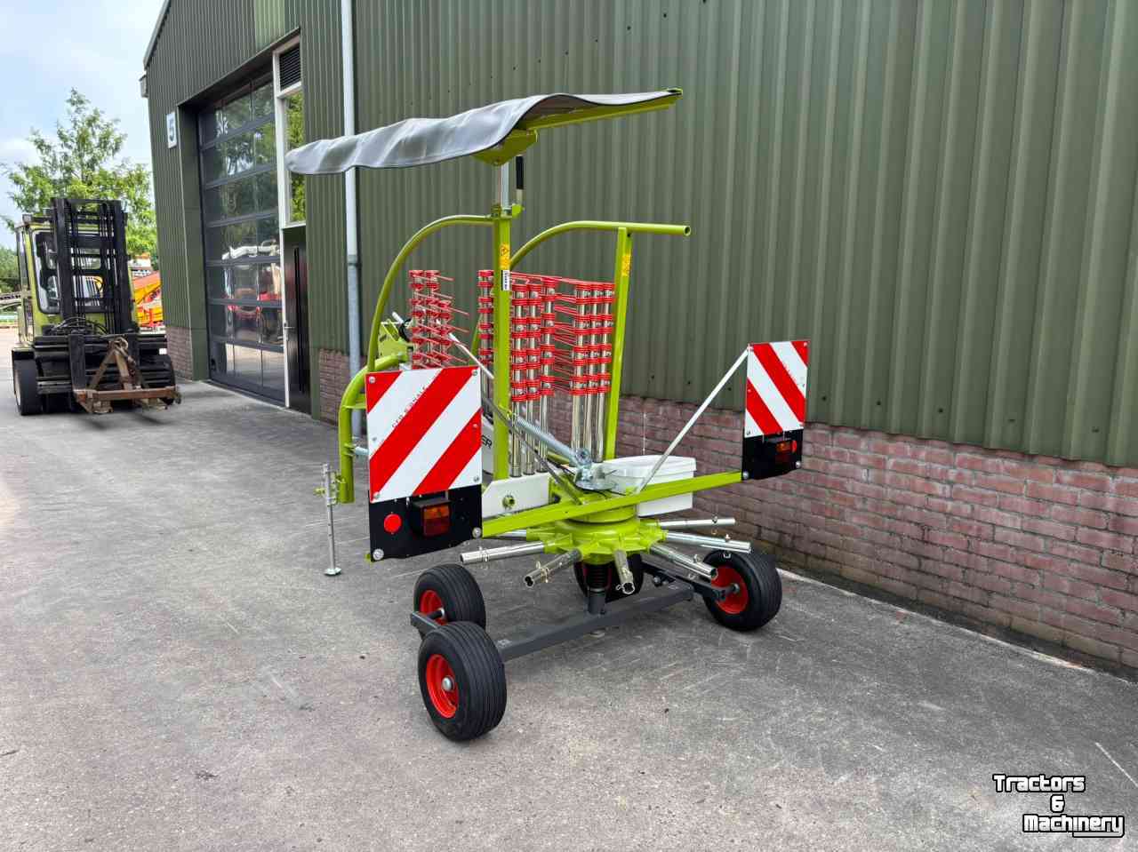 Schwader Claas Liner 370