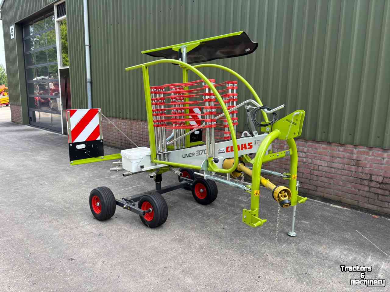 Schwader Claas Liner 370