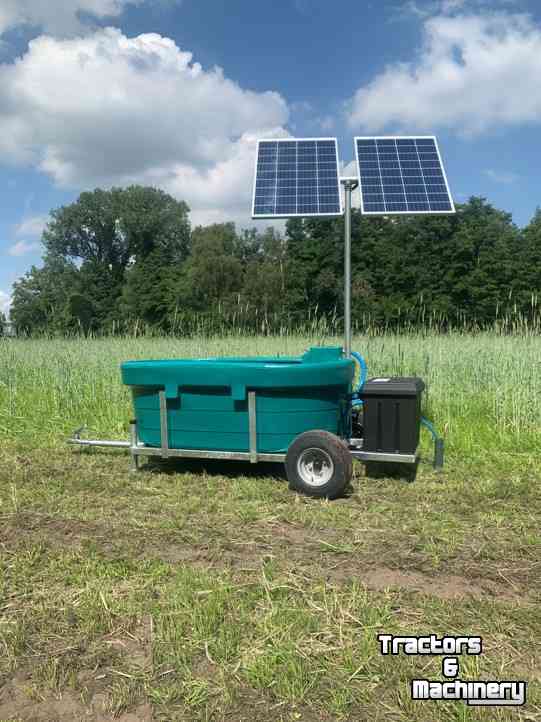 Tränkebecken Sonnenenergie Suevia Suevia Solar weidedrinkbak 1000 liter, met bronpomp