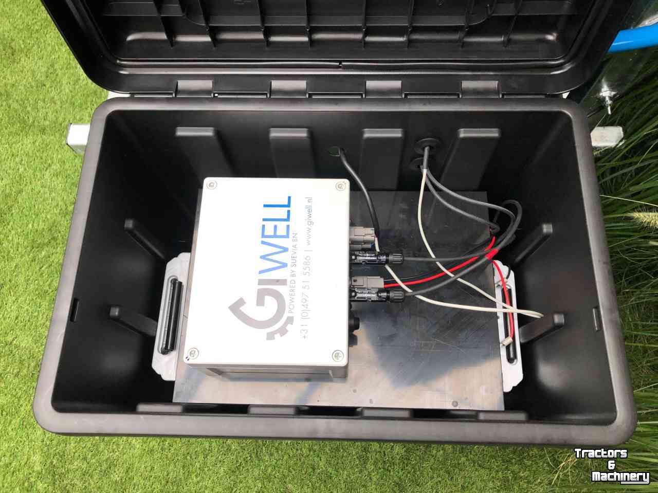 Tränkebecken Sonnenenergie Suevia Suevia Solar weidedrinkbak 1000 liter, met bronpomp