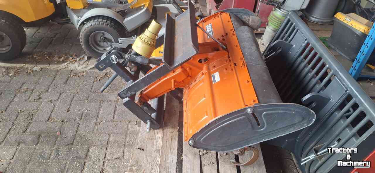 Gartentraktoren Kubota B7000