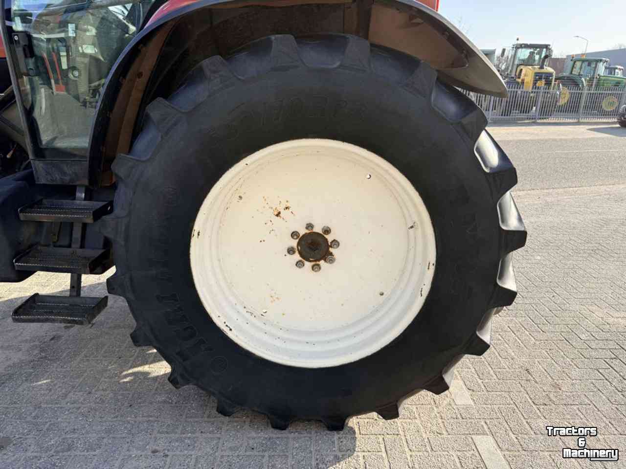 Schlepper / Traktor New Holland M100 Dual Command