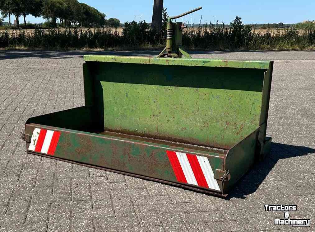 Traktor Abkippbehälter Jako 2B trekkerbak  grondbak