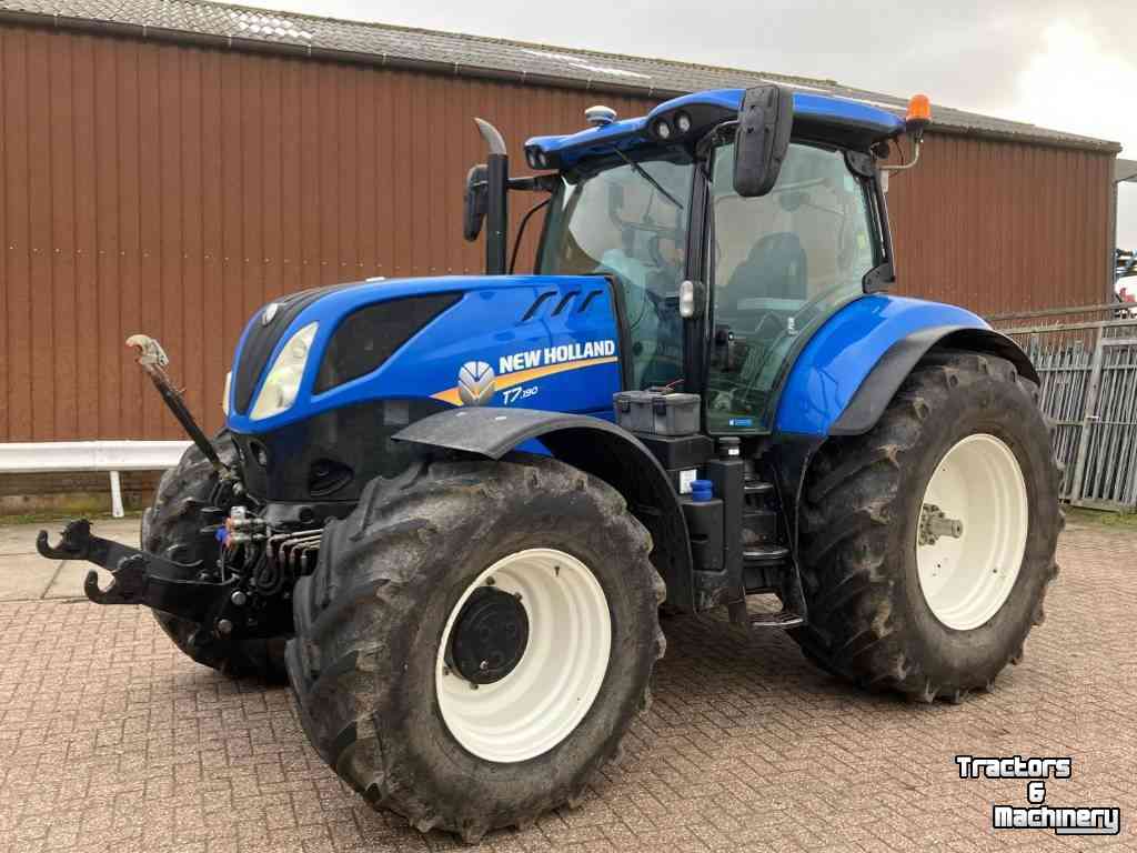 Schlepper / Traktor New Holland T 7.190