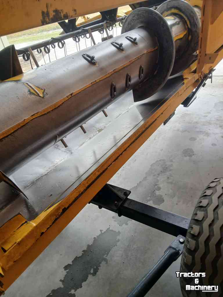 Mähdrescher New Holland tc5070