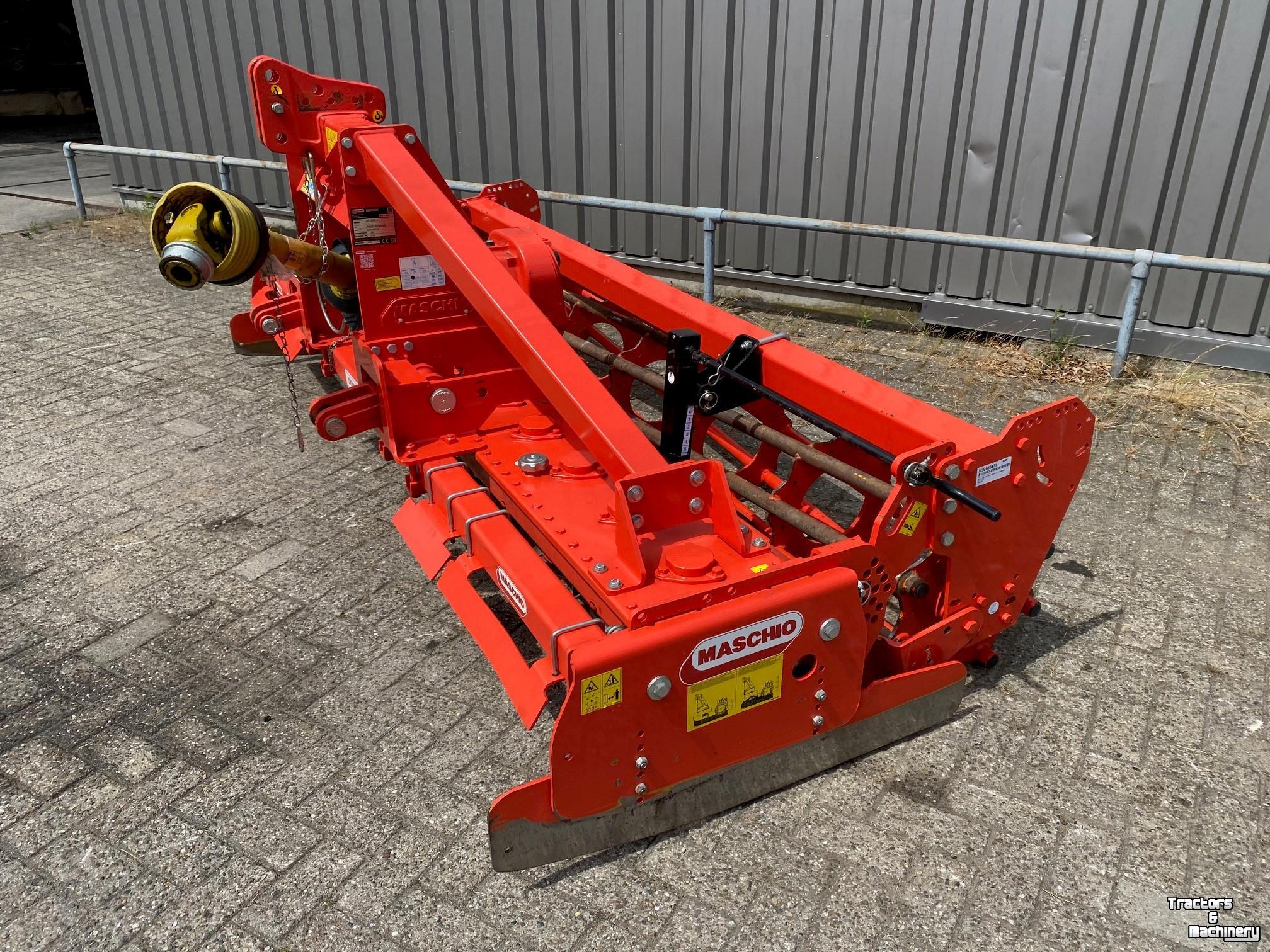 Kreiselegge Maschio Maschio dm 3.0 m met openrol