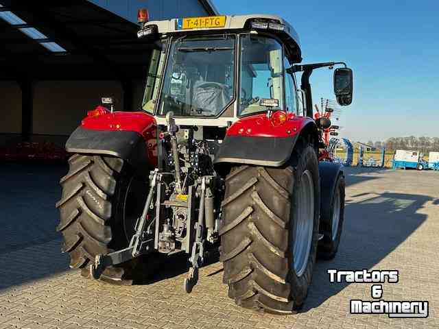 Schlepper / Traktoren Massey Ferguson 5S.135 Dyna-4 "Efficient"