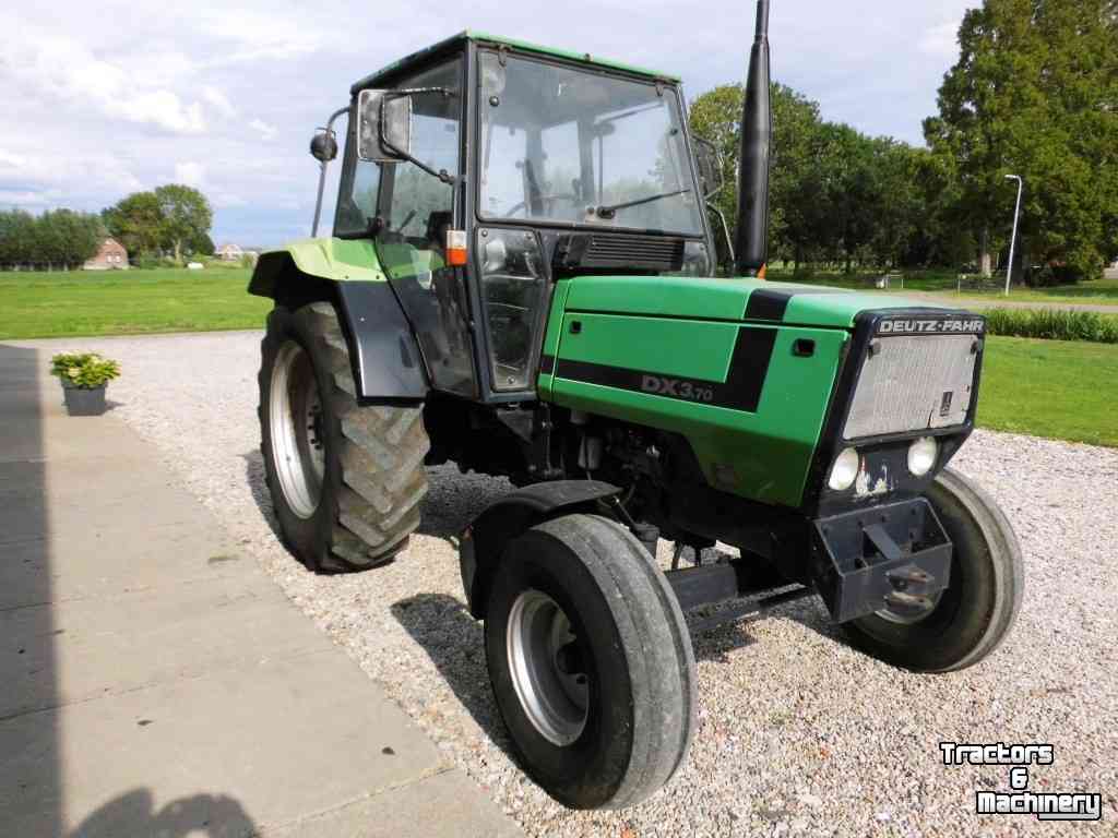 Schlepper / Traktor Deutz-Fahr DX 3.70