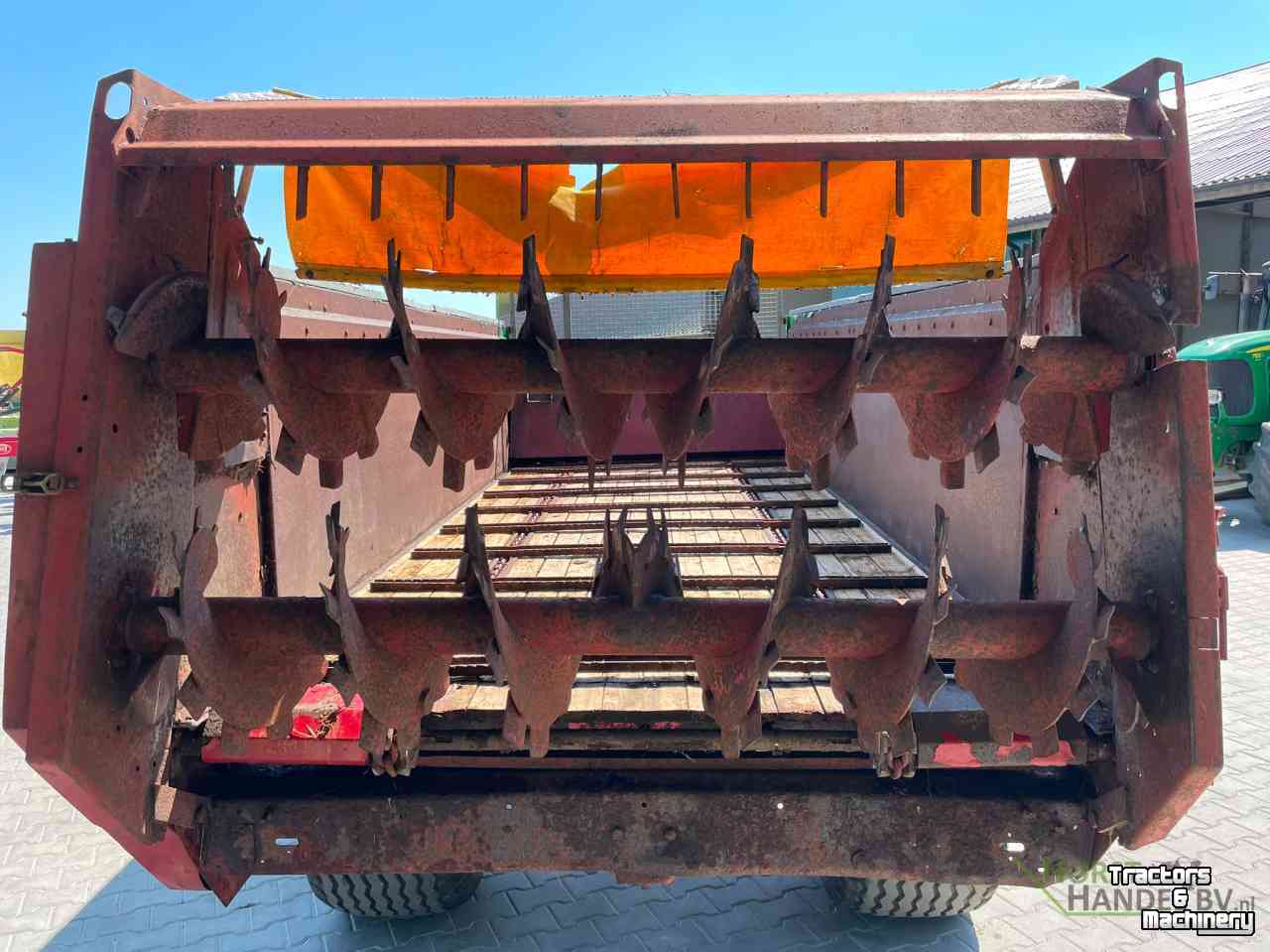 Stalldungstreuer Strautmann BE6